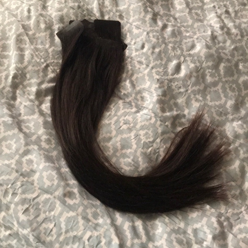 Aqua tape in remy 16” hair extensions 40 pieces